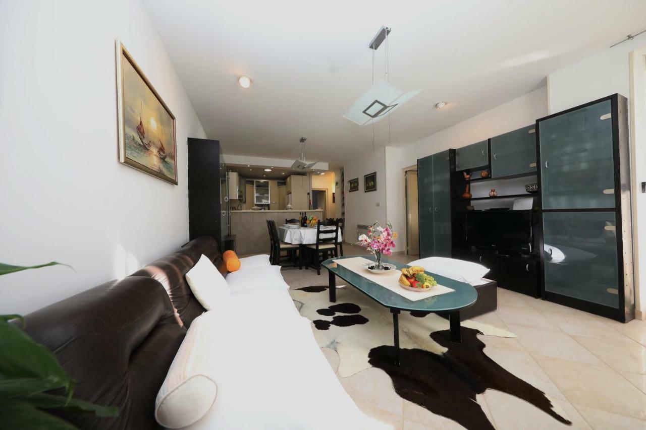 Apartment Riva ซาดาร์ ภายนอก รูปภาพ
